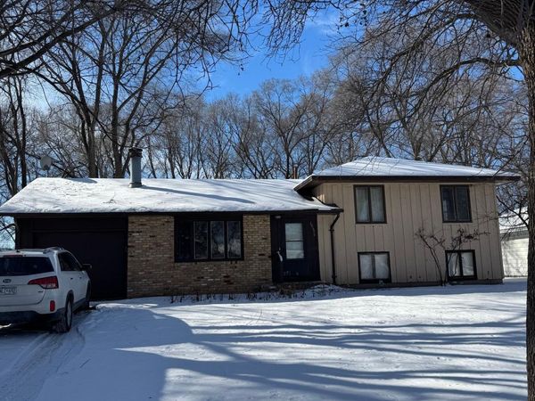 10656 Wren Street NW, Coon Rapids, MN 55433
