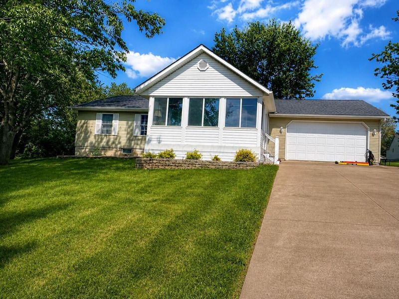 54 Winesap Court , Howard, OH 43028 Photo 1