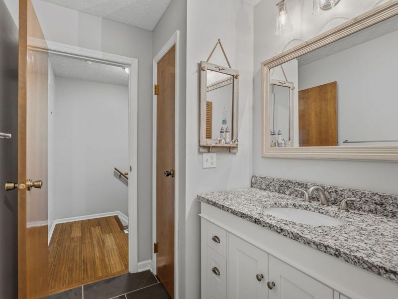 5385 Shannon Lane , Unit 85, Columbus, OH 43235 Photo 18
