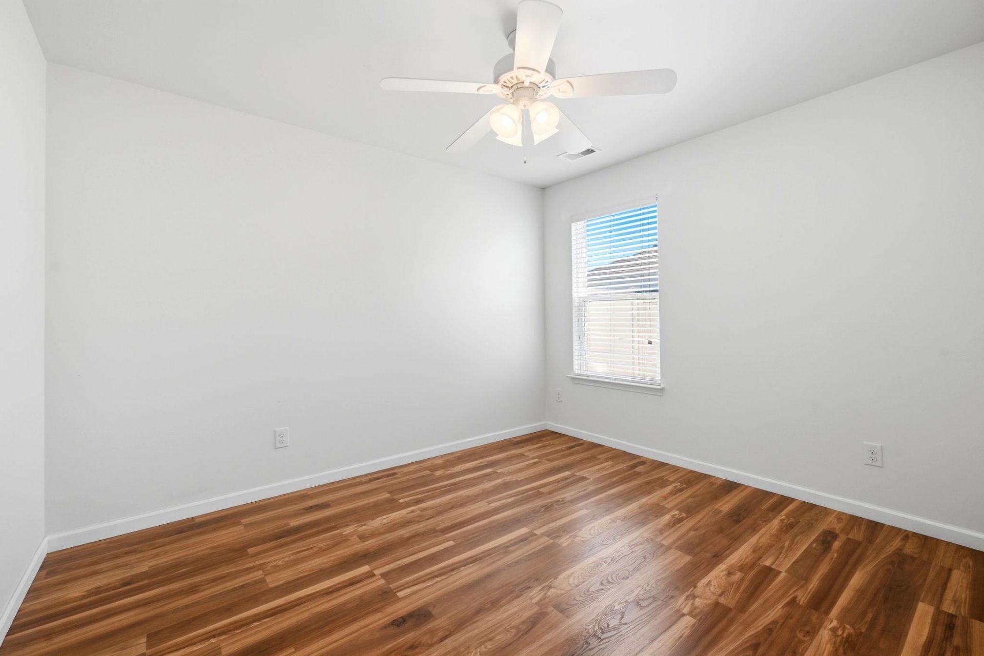 430 Quinta St. Photo 21