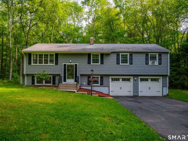 98 Old Meadow Plain, Simsbury, CT 06089