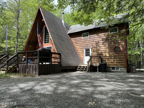 1070 Dartmouth Road, Athol, NY 12810