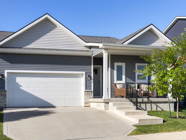 1656 Howard Drive, Norwalk, IA 50211
