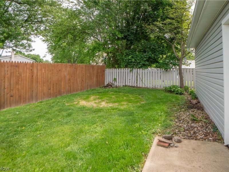 1060 Orchard Avenue NE, North Canton, OH 44720 Photo 19