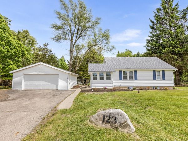 123 Arbor Street, Battle Creek, MI 49015