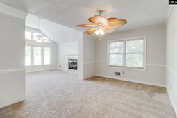 547 Pin Oak Drive  photo 4