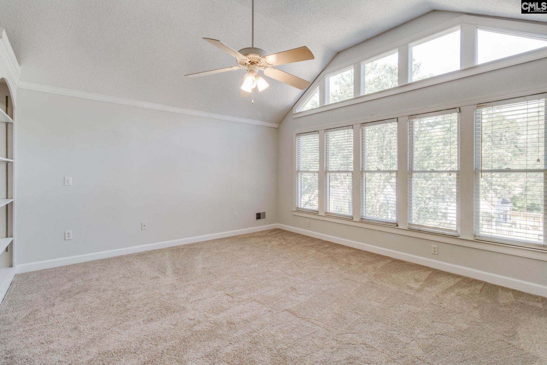 547 Pin Oak Drive  Photo 8