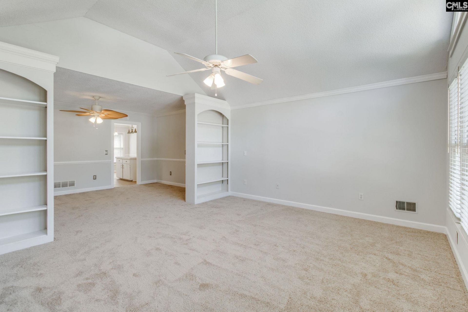 547 Pin Oak Drive  Photo 9