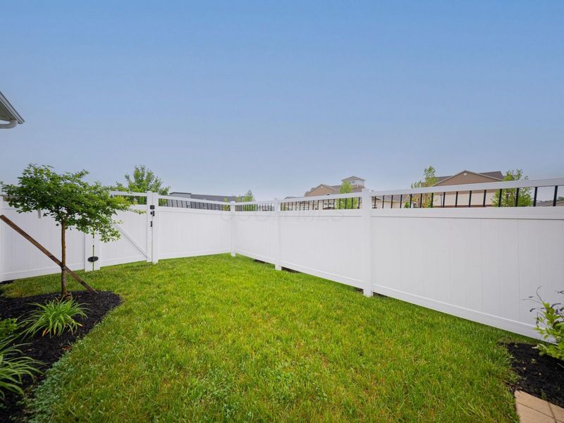 5176 Clarewood Lane, Dublin, OH 43016 Photo 32