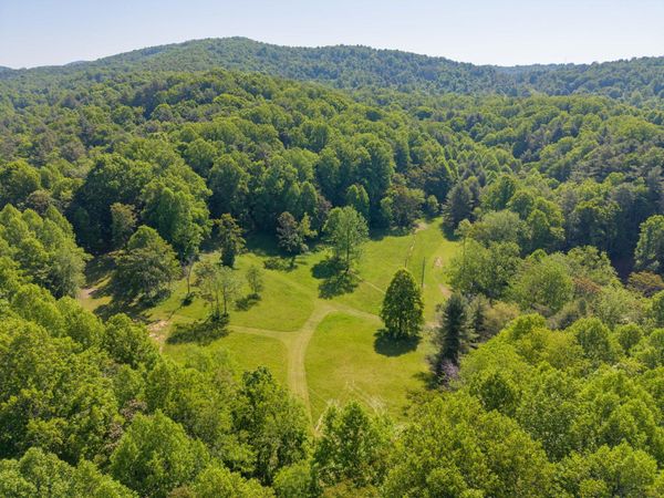 8730 Lee DR NE, Copper Hill, VA 24079