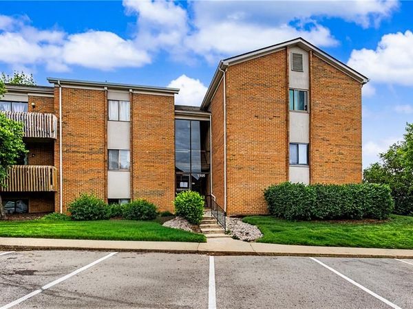1105 Arrowhead Crossing, Unit C, West Carrollton, OH 45449