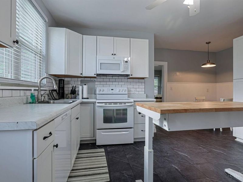 3247 Autumn Lane, Green Township, OH 45239 Photo 17