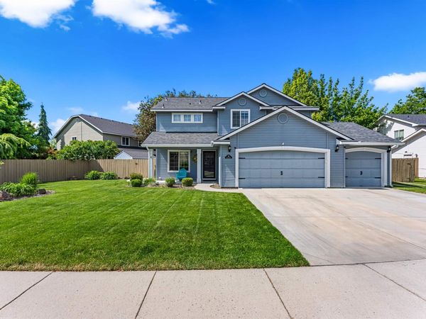116 E Cassidy Dr, Meridian, ID 83646