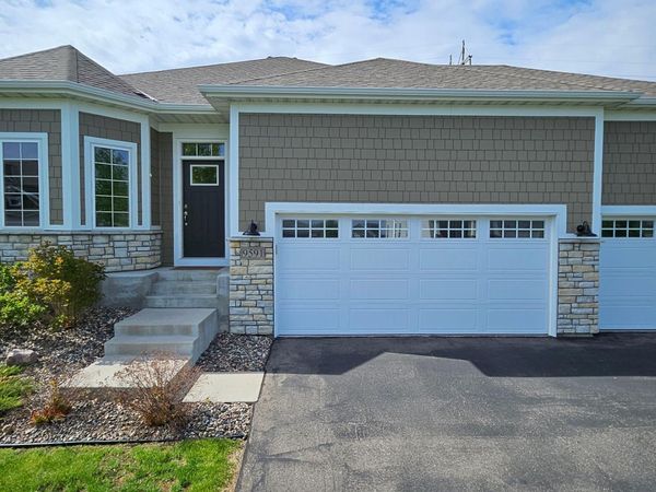 9591 James Circle N, Lake Elmo, MN 55042