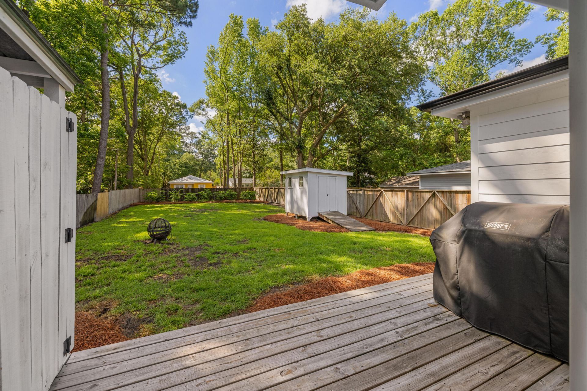 1543 Joan Street Photo 16