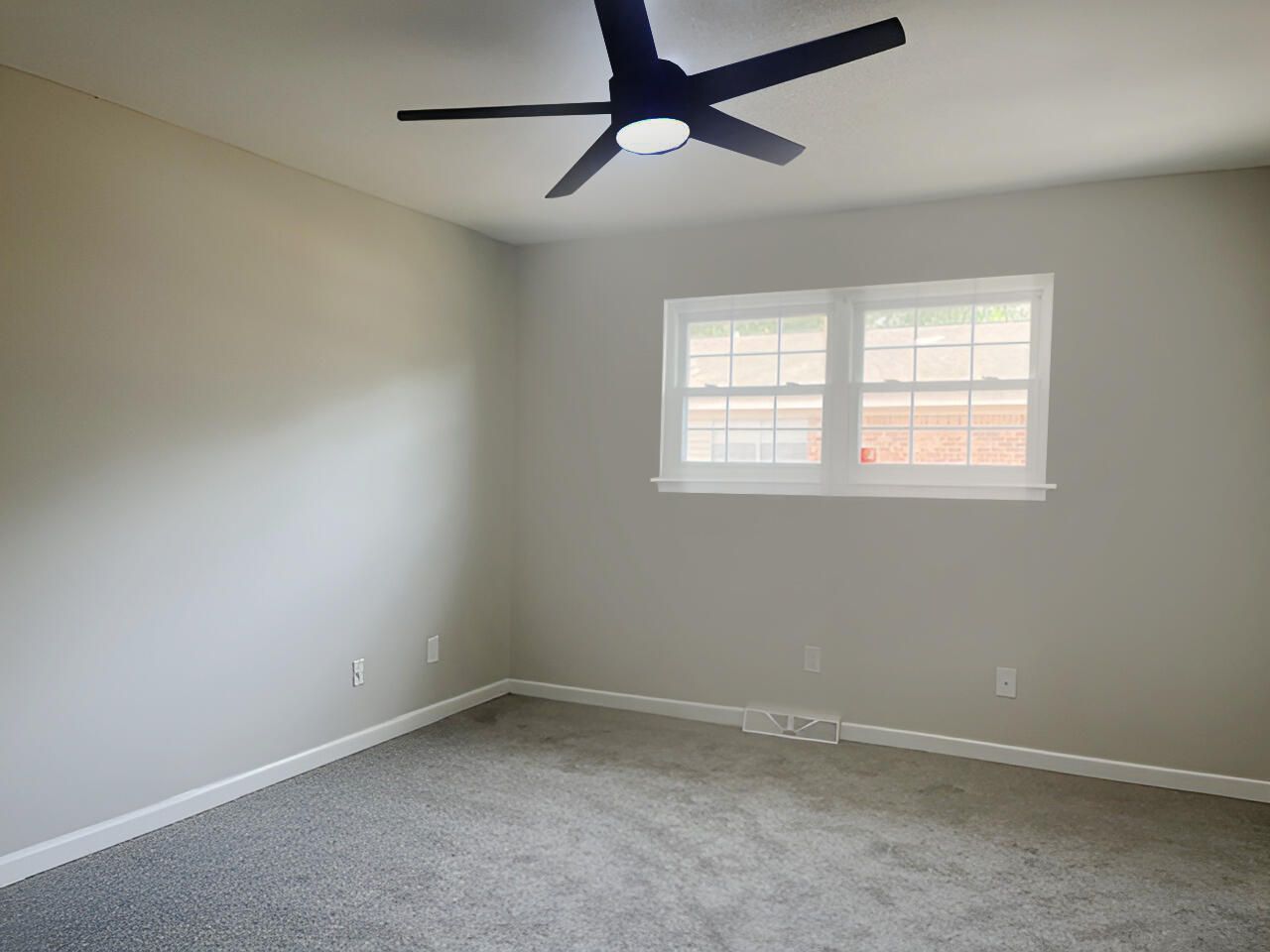 519 Parkdale Drive Photo 7