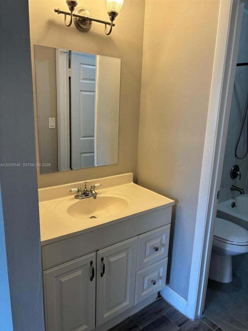 11585 NW 43rd St , Unit 11585, Coral Springs, FL 33065 Photo