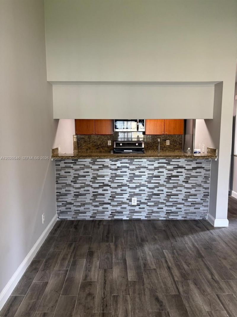 11585 NW 43rd St , Unit 11585, Coral Springs, FL 33065 Photo
