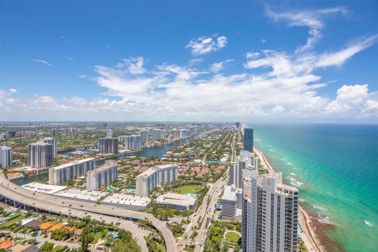 18975 Collins Ave , Unit 5205, Sunny Isles Beach, FL 33160 Photo