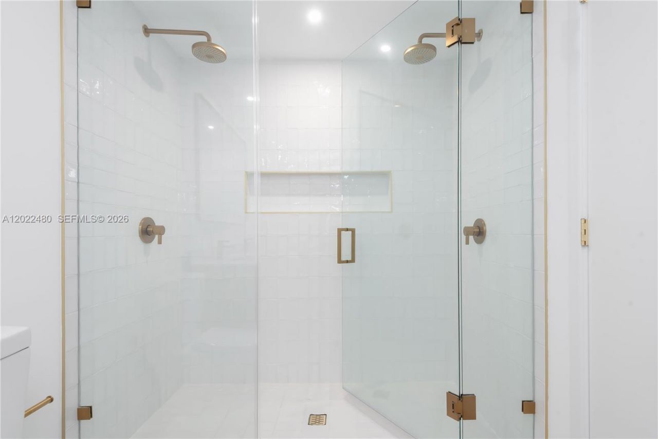 3100 NE 1st Av , Unit 608, Miami, FL 33137 Photo