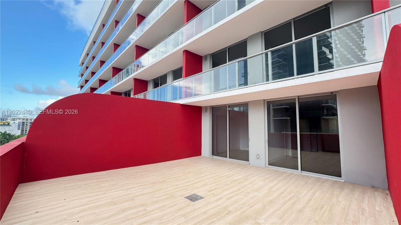 3100 NE 1st Av , Unit 608, Miami, FL 33137 Photo