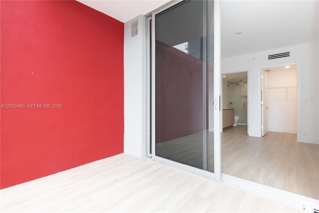 3100 NE 1st Av , Unit 608, Miami, FL 33137 Photo