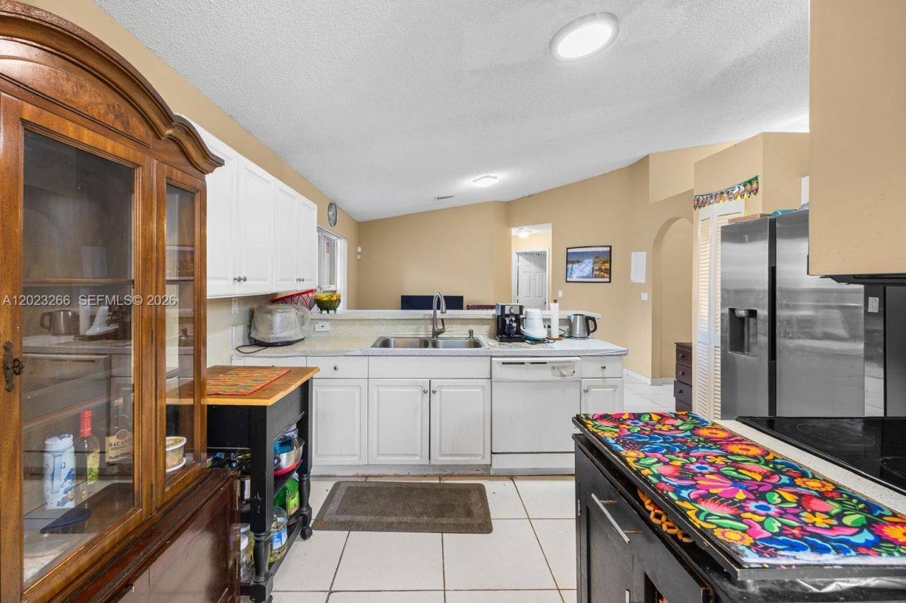 12360 SW 145th St, Miami, FL 33186 Photo
