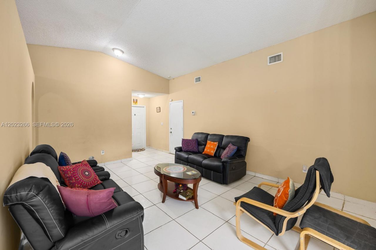 12360 SW 145th St, Miami, FL 33186 Photo