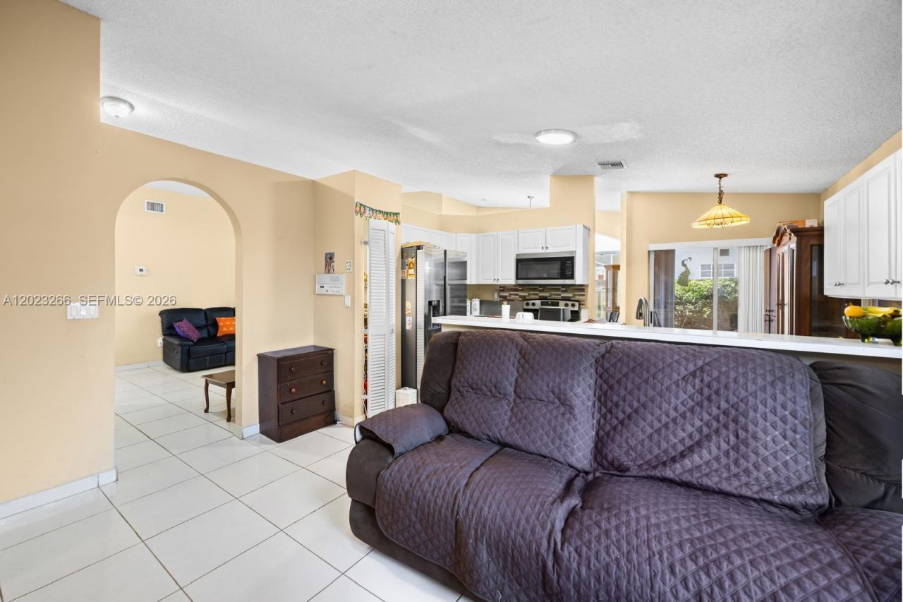 12360 SW 145th St, Miami, FL 33186 Photo