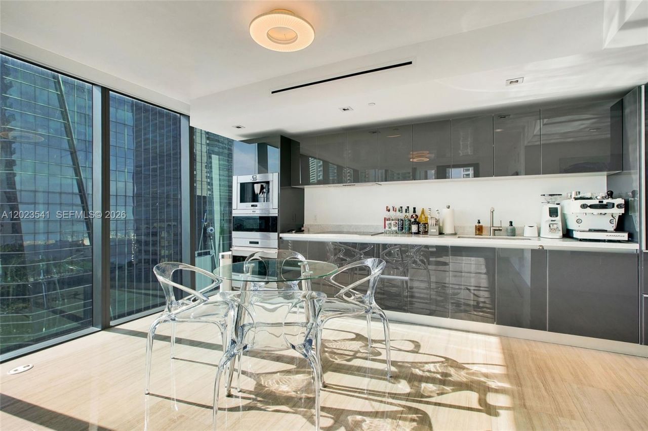 1451 Brickell Ave , Unit 1604, Miami, FL 33131 Photo