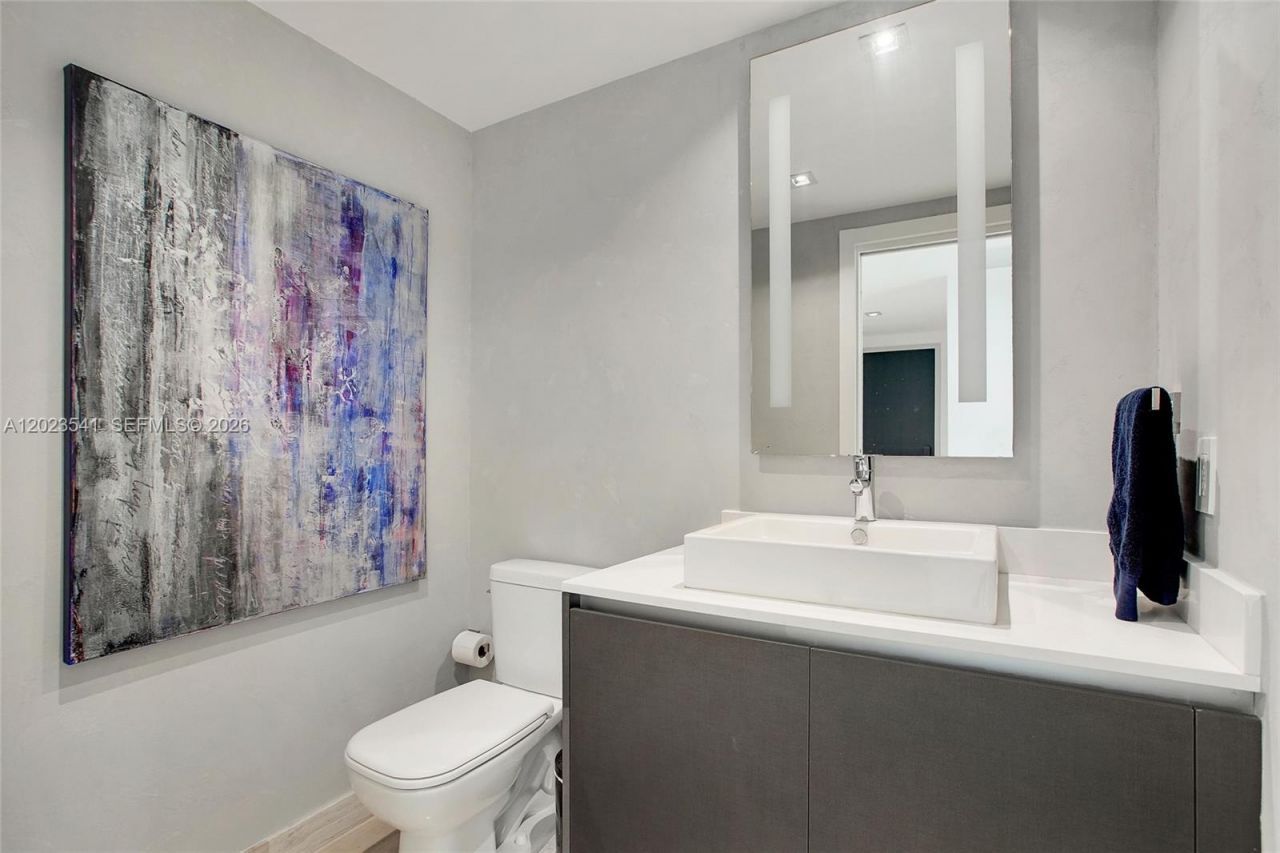 1451 Brickell Ave , Unit 1604, Miami, FL 33131 Photo