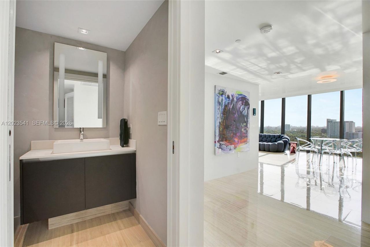 1451 Brickell Ave , Unit 1604, Miami, FL 33131 Photo