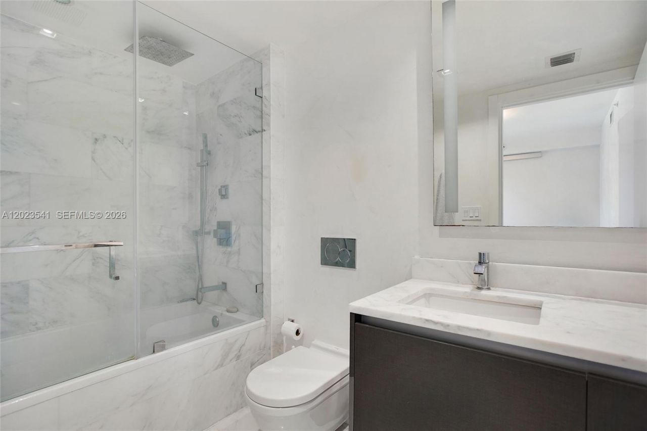 1451 Brickell Ave , Unit 1604, Miami, FL 33131 Photo