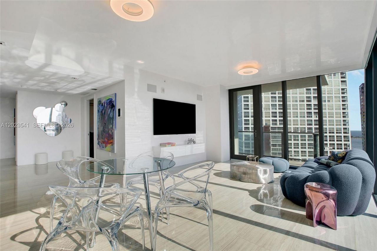 1451 Brickell Ave , Unit 1604, Miami, FL 33131 Photo