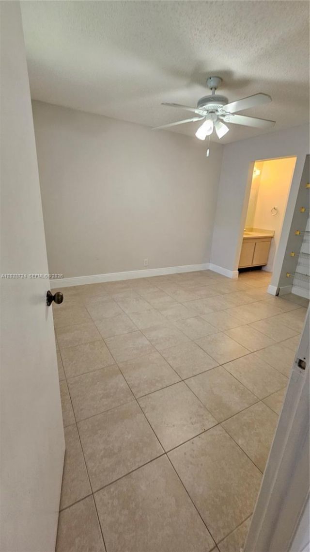 10005 Winding Lake Rd , Unit 204, Sunrise, FL 33351 Photo