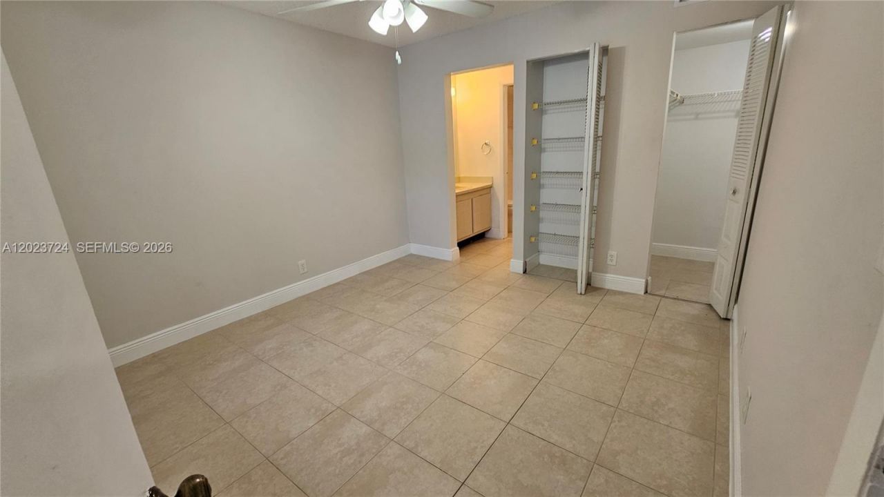 10005 Winding Lake Rd , Unit 204, Sunrise, FL 33351 Photo