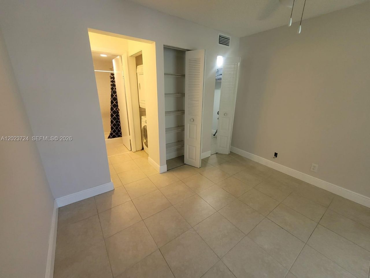 10005 Winding Lake Rd , Unit 204, Sunrise, FL 33351 Photo