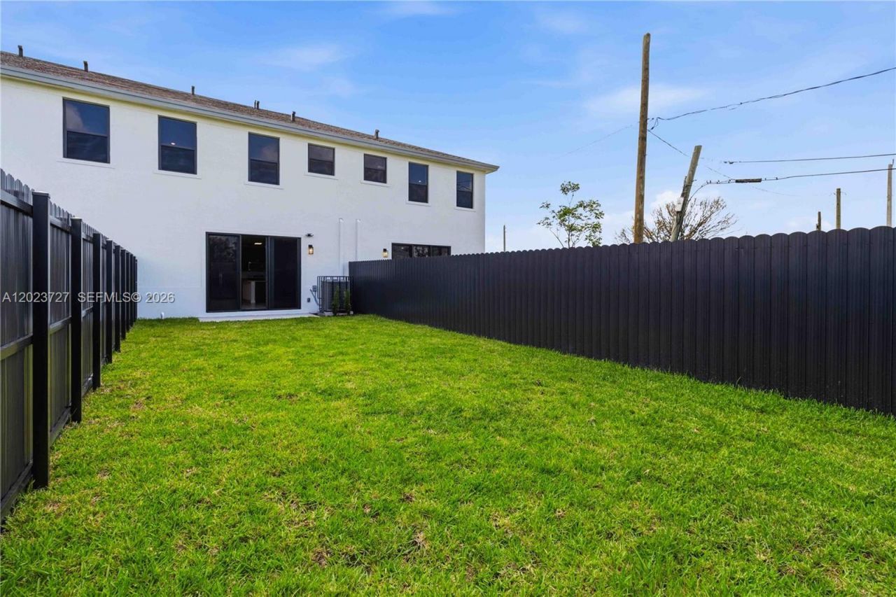 22348 SW 115 Ct, Unit 22348, Miami, FL 33170 Photo