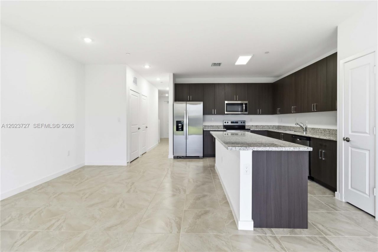 22348 SW 115 Ct, Unit 22348, Miami, FL 33170 Photo