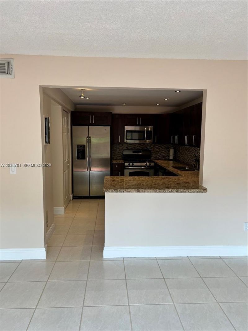 6251 SW 116th Pl, Unit G, Miami, FL 33173 Photo