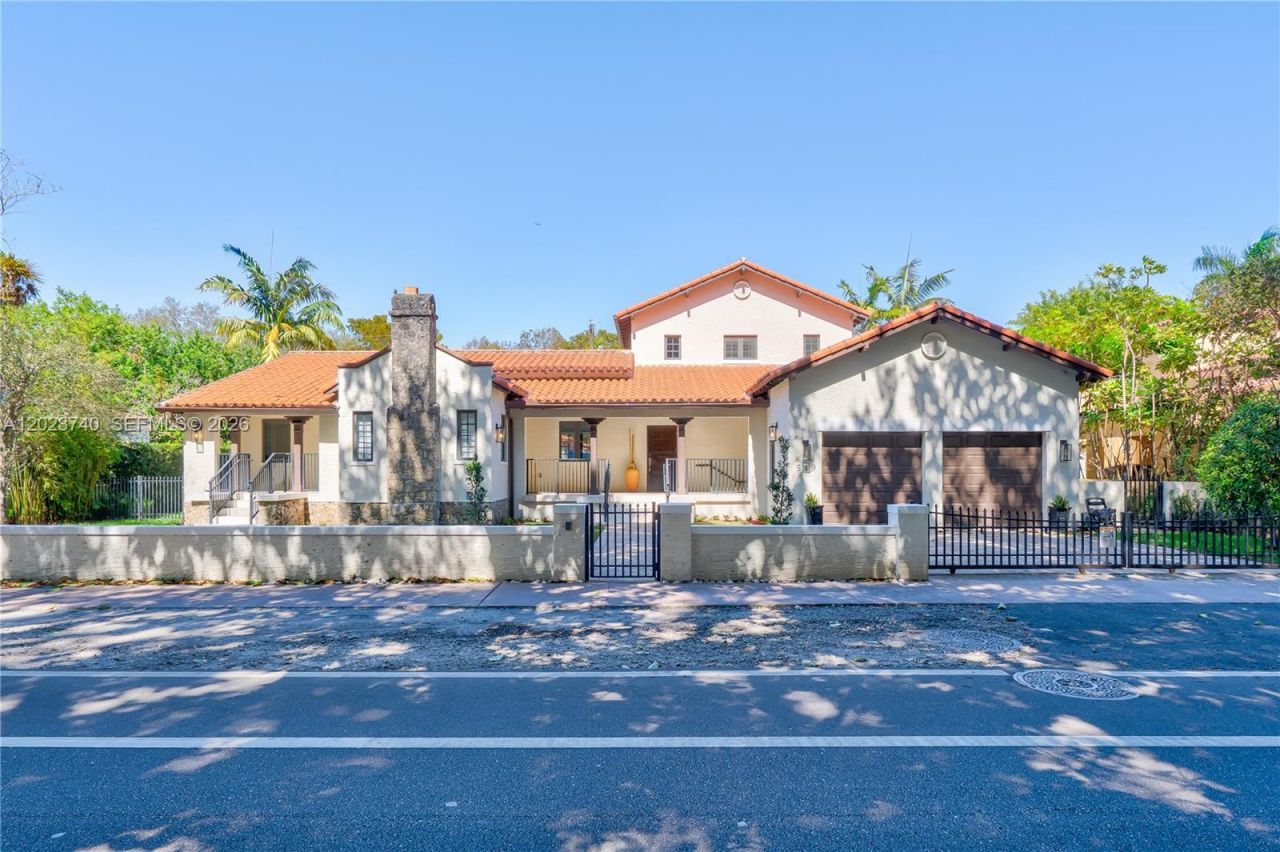 519 Alhambra Cir , Coral Gables, FL 33134 Photo