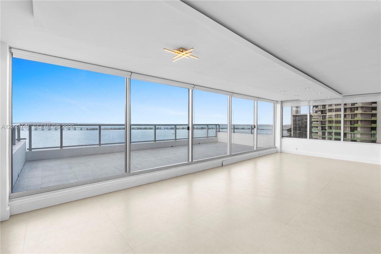 1541 Brickell Ave , Unit C1607, Miami, FL 33129 Photo