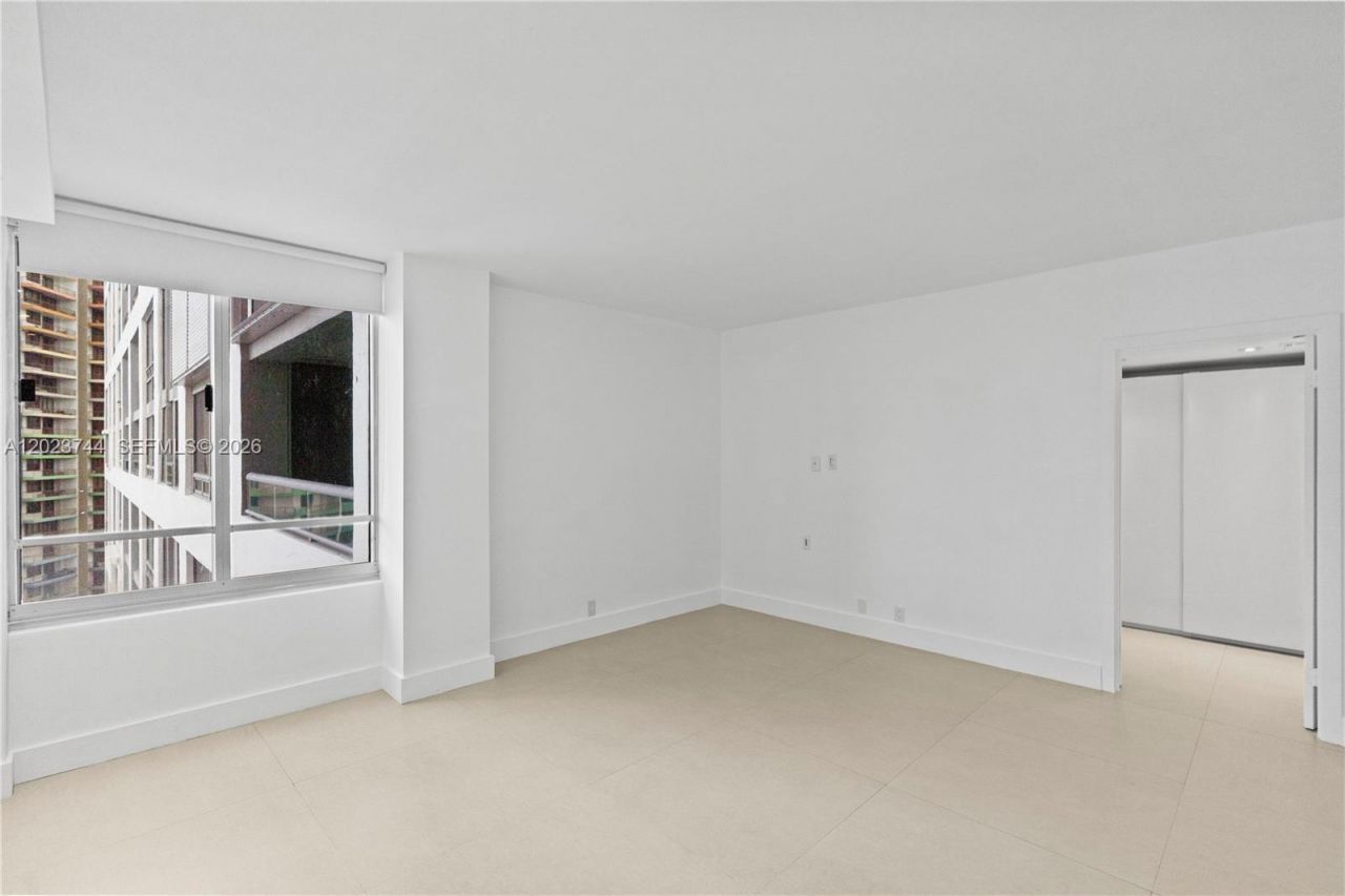 1541 Brickell Ave , Unit C1607, Miami, FL 33129 Photo