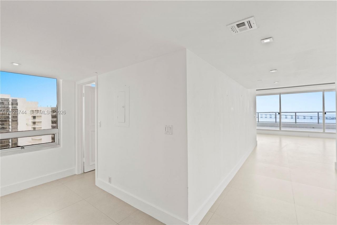 1541 Brickell Ave , Unit C1607, Miami, FL 33129 Photo