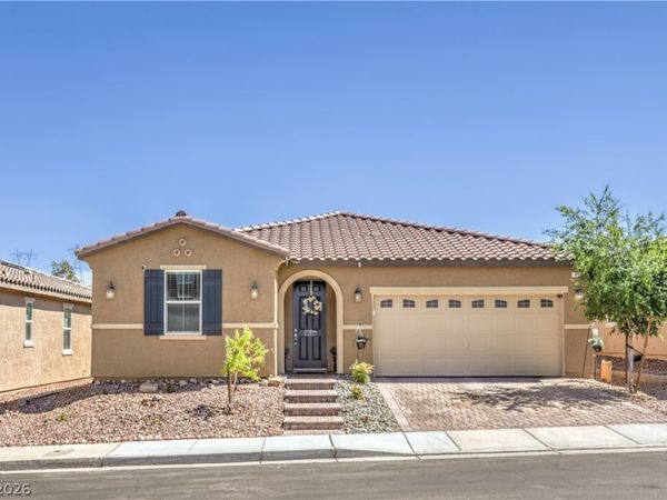 957 Soaring Moon Drive , Henderson, NV 89015