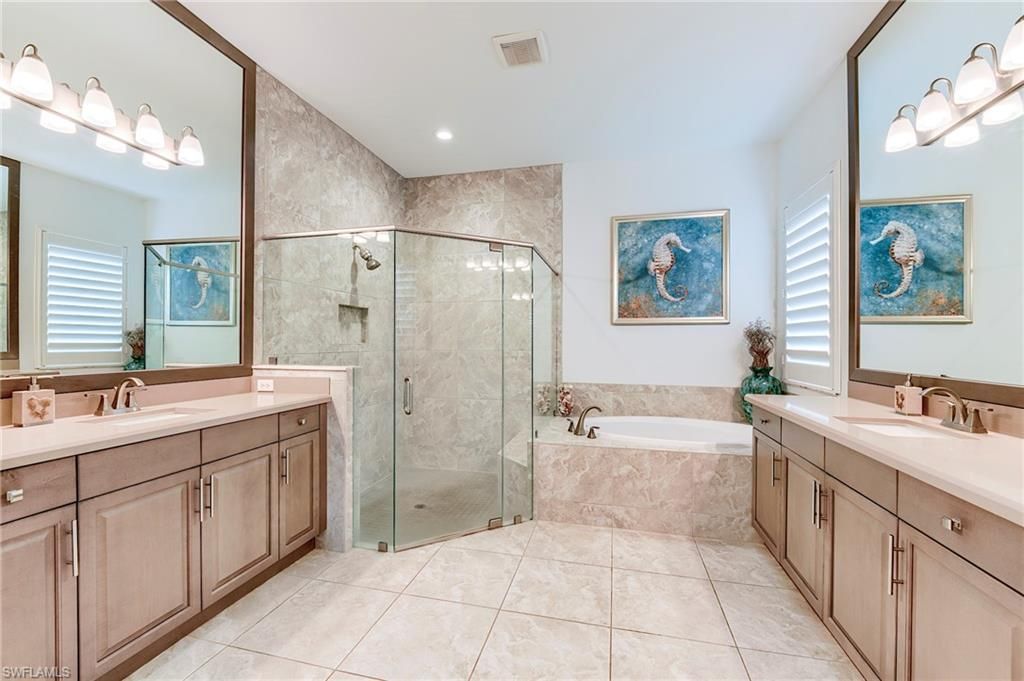 9327 Woodhurst Dr, Naples, FL 34120 Photo