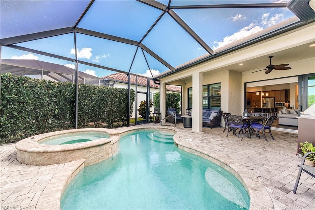 9327 Woodhurst Dr, Naples, FL 34120 Photo