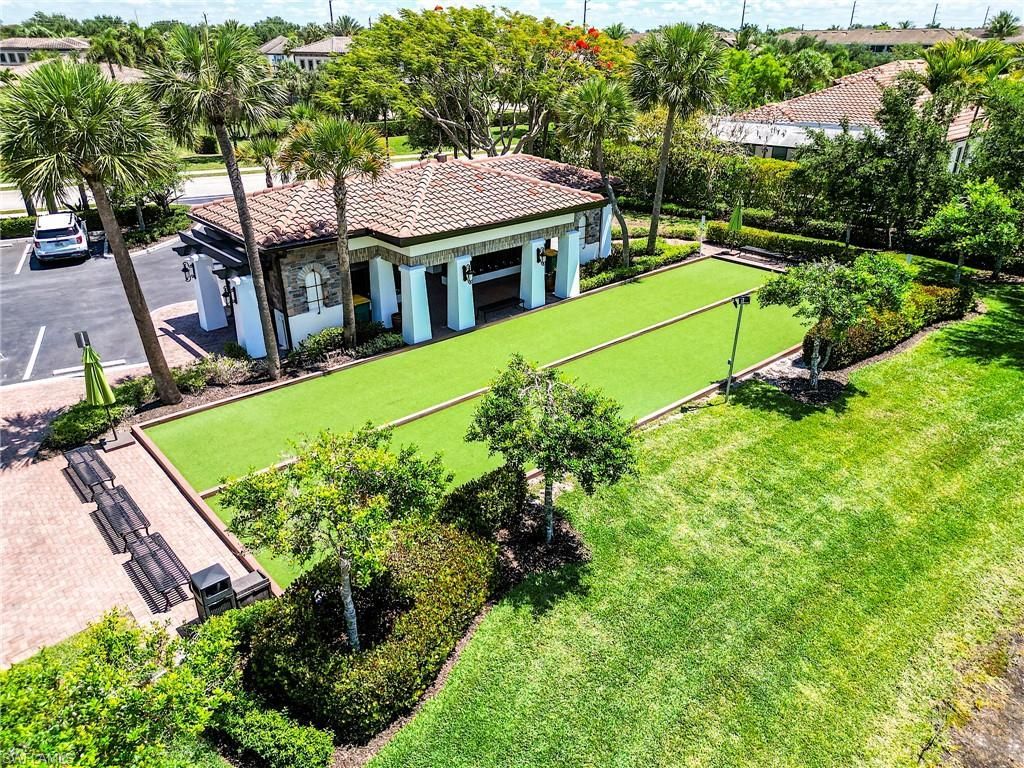 9327 Woodhurst Dr, Naples, FL 34120 Photo