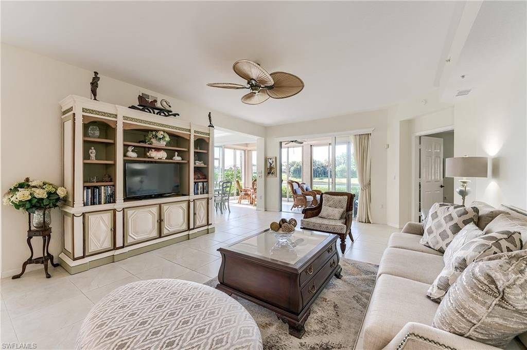 2070 Aberdeen Ln , Unit 101, Naples, FL 34109 Photo