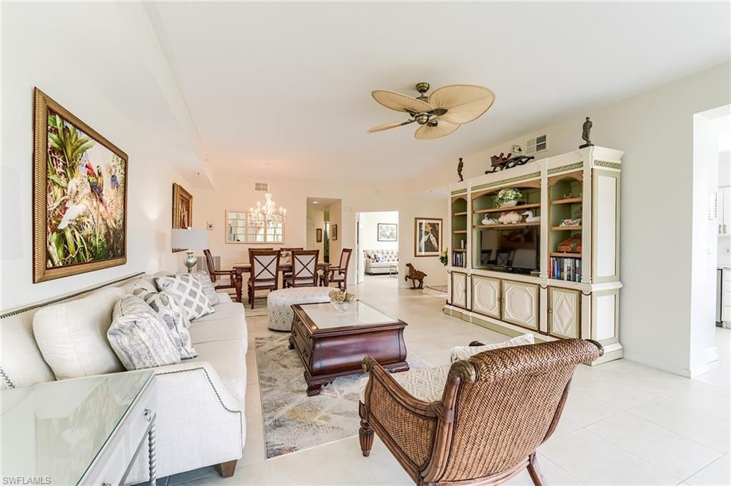 2070 Aberdeen Ln, Unit 101, Naples, FL 34109 Photo